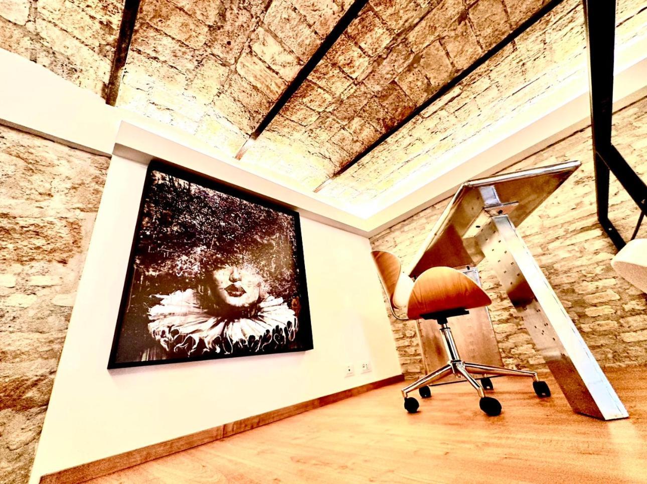 Apartment Buonarroti Art Home. Luxury And History At Rom